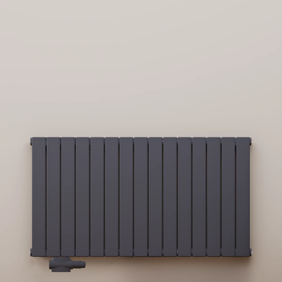 Moderner Design-Heizkörper in Anthrazit mit vertikalen Lamellen – energieeffizienter Wandheizkörper für Wohnzimmer, Bad oder Büro in minimalistischem Stil